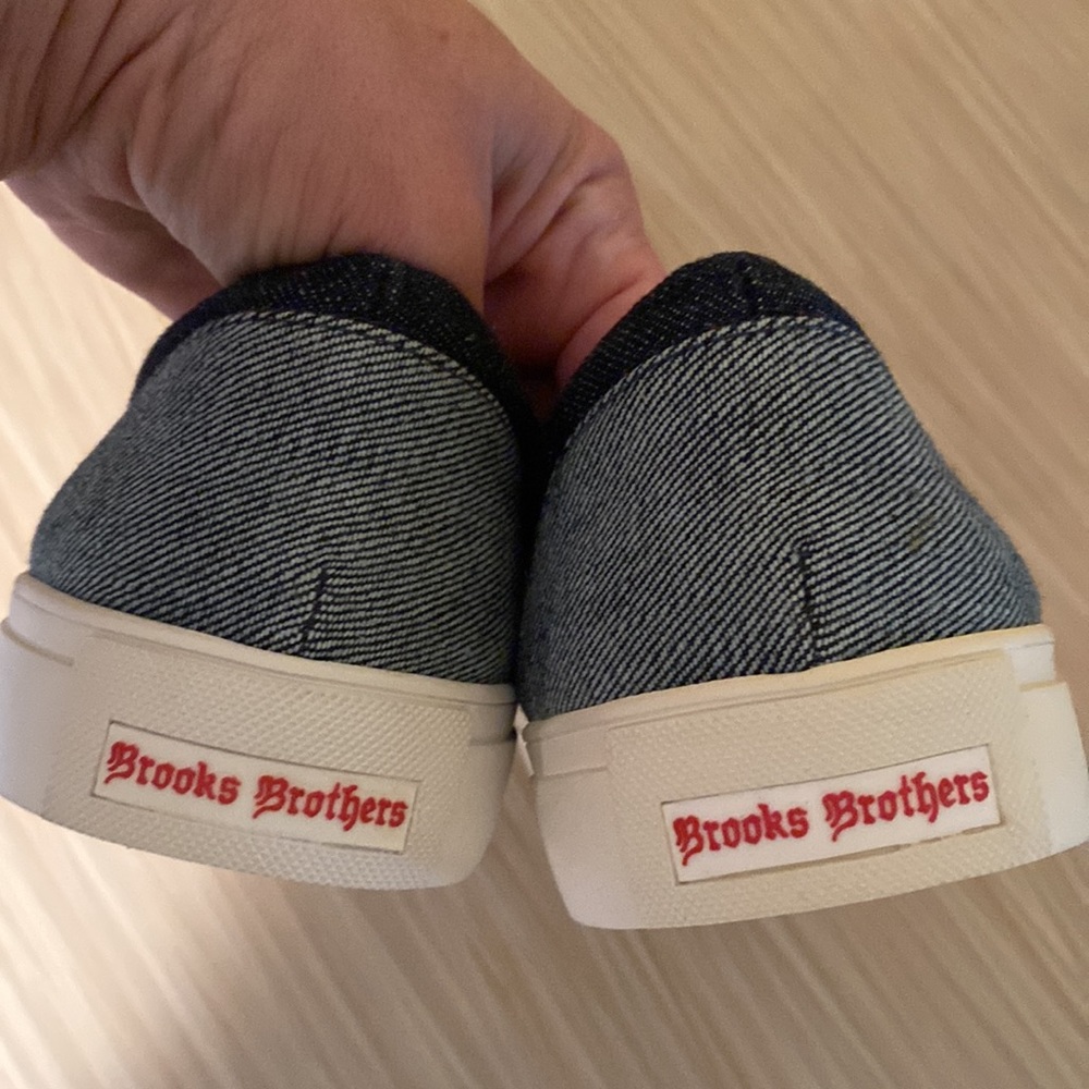 Brooks Brothers Sneakers - Picture 4 of 8